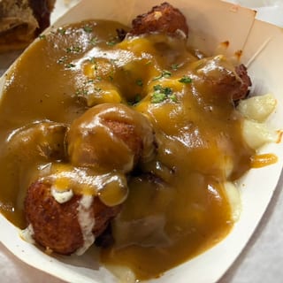 Éclair-Poutine