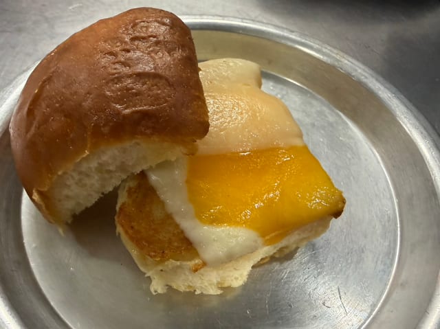 Kids Grilled Cheese Sammy.